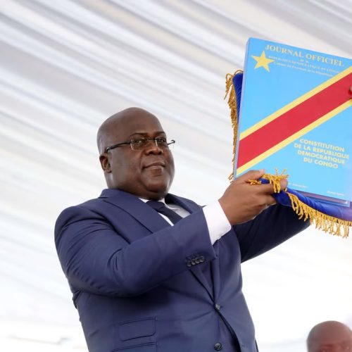 POLITIQUE | Référendum : Félix Tshisekedi renvoie la loi au Parlement pour intégrer les 13 réserves de la Cour constitutionnelle